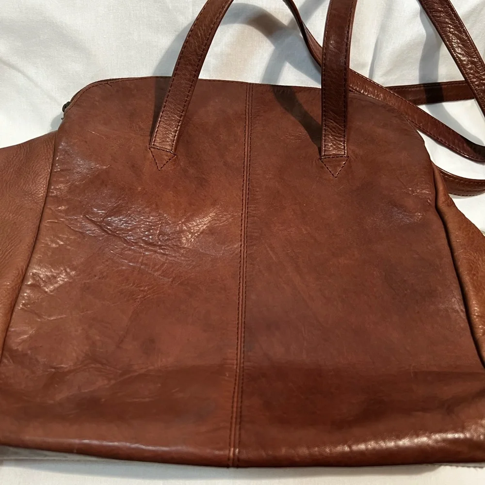 Wilsons Leather Shoulder Bag